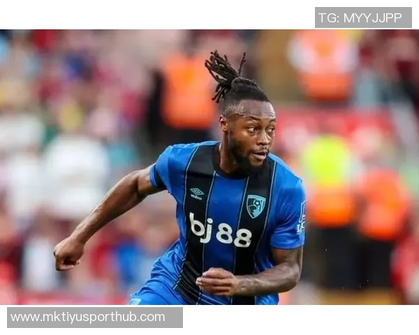 红军关注塞梅尼奥解约条款同时竞争签格伊面临皇萨仁挑战